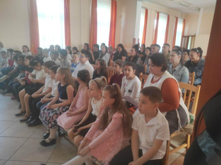 Költészet napja – versmondó verseny